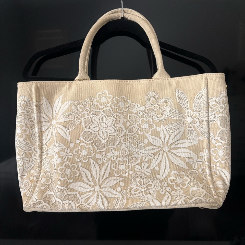 Oscar de la Renta Floral Beige Tote Bag